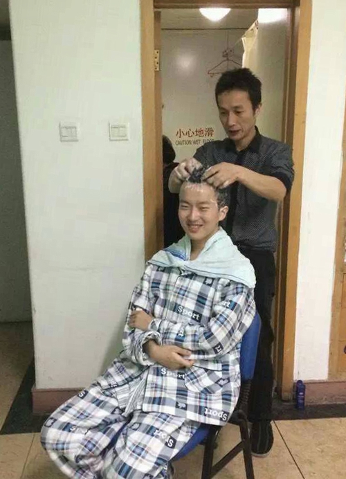 调教母狗
